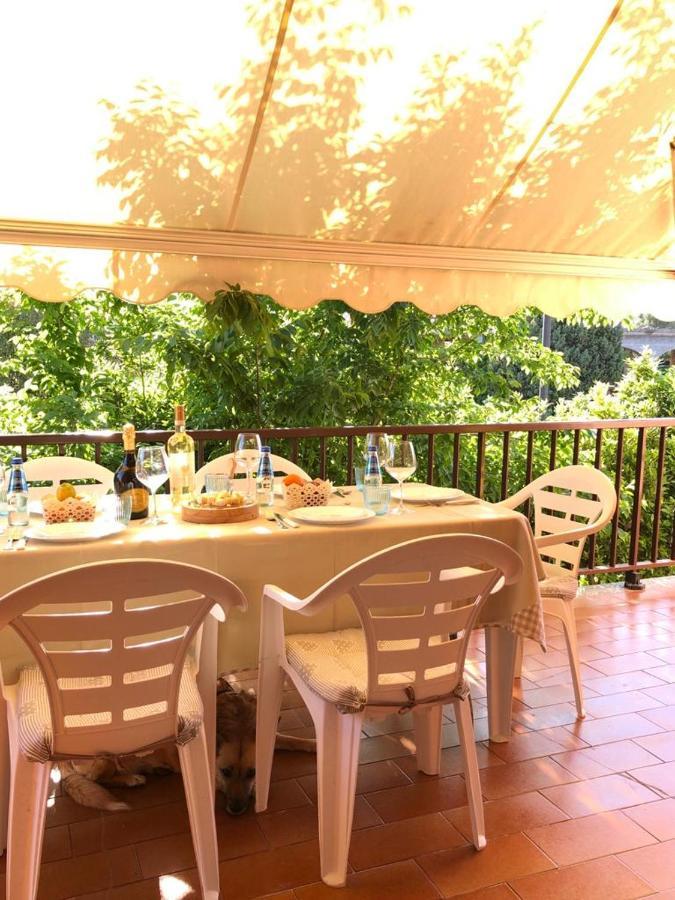 Spacious Apartment By The Sea Cannigione Eksteriør bilde